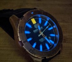 - TRITIUM DIVER  SERIES