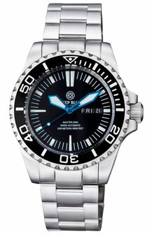 MASTER 2000 DAY DATE SWISS AUTO BLACK DIAL CLASSIC MINUTE MARKER BLUE HANDS