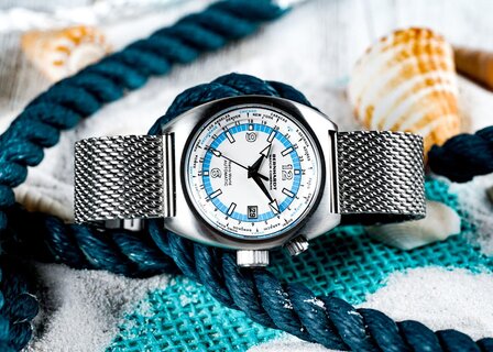 Retro World Timer - White Dial
