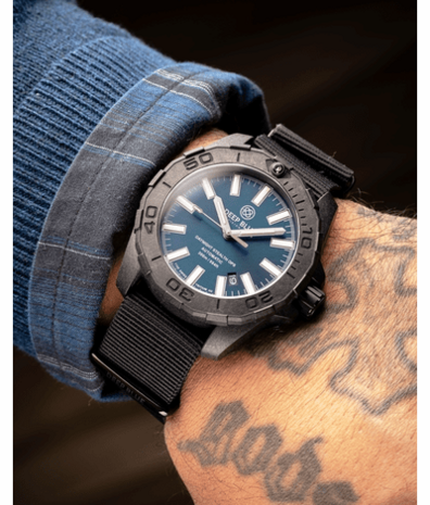 DAYNIGHT STEALTH OPS CARBON CASE BLUE DIAL 6 COLORS FLAT TRITIUM TUBES AUTOMATIC WATCH SCREW DOWN CROWN