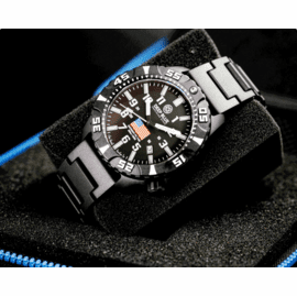 DAYNIGHT DIVER PC USA TRITIUM AUTOMATIC WATCH- BLACK- WHITE BEZEL - WHITE NUMBERS USA FLAG 3 COLOR TRITIUM TUBES &ndash; STRAP