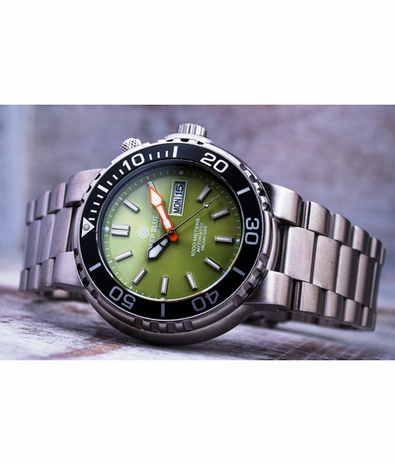 PRO SUN DIVER IV 1000 JADE LIME DIAL DIVER BRACELET