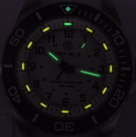 DAYNIGHT 43MM DIVER SOLAR POWERED STAINLESS STEEL CASE TRITIUM WATCH - BLACK/WHITE BEZEL &ndash;WHITE DIAL STRAP