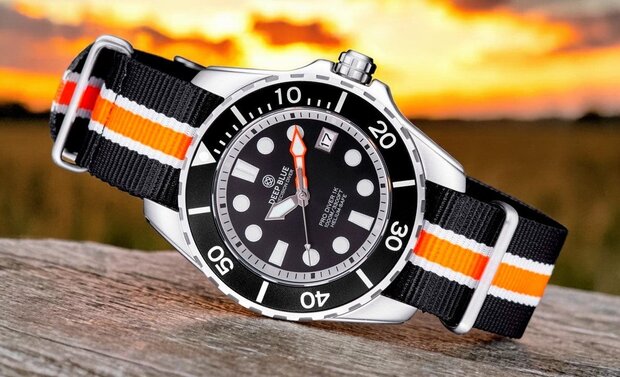 Pro Diver 1000 &mdash; All Purpose Black (White Dial Ring)