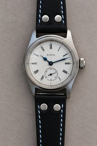 The Pioneer - Blued hands